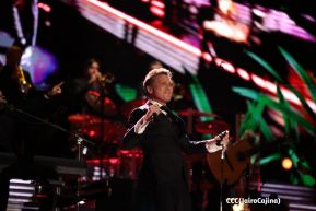 Concierto de Luis Miguel en el Estadio Nacional Soberanía de Managua