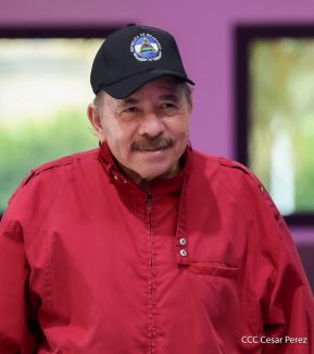 Acto en conmemoración al Tránsito a la Inmortalidad de Augusto C. Sandino