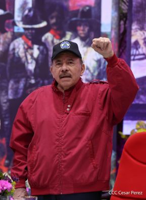 Acto en conmemoración al Tránsito a la Inmortalidad de Augusto C. Sandino