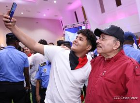 Acto en conmemoración al Tránsito a la Inmortalidad de Augusto C. Sandino