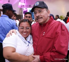 Acto en conmemoración al Tránsito a la Inmortalidad de Augusto C. Sandino