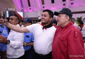 Acto en conmemoración al Tránsito a la Inmortalidad de Augusto C. Sandino