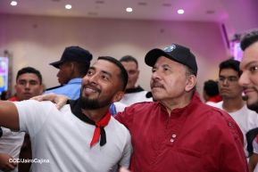 Acto en conmemoración al Tránsito a la Inmortalidad de Augusto C. Sandino