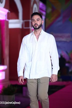 Primer Festival Internacional de las Guayaberas en Granada