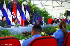 Comandante Daniel y Compañera Rosario en encuentro con el  General Nikolai Patrushev