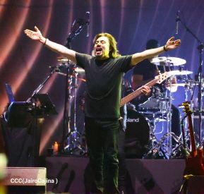 Concierto de Los Temerarios en el Estadio Nacional Soberanía de Managua