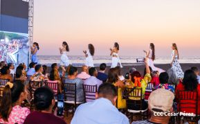 Espectacular Pasarela Verano Occidente 2024 desde el Centro Turístico Paso Caballo