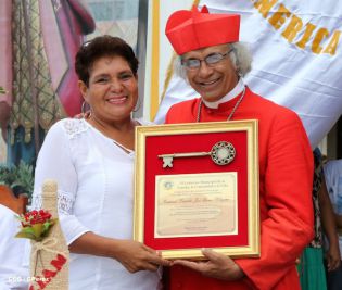 Familias de Ometepe reciben visita del Cardenal Leopoldo Brenes 