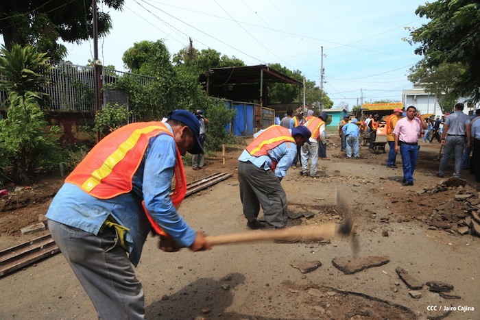 Arranca Plan de Mejoramiento de Andenes y Calles