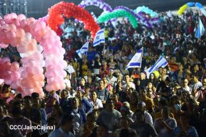 Vigilia en celebración de los aniversarios de Ríos de Agua Viva y Radio Maranatha