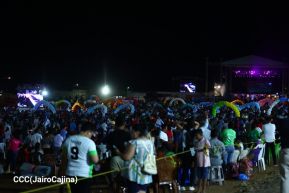 Vigilia en celebración de los aniversarios de Ríos de Agua Viva y Radio Maranatha