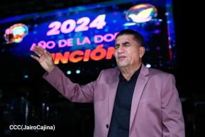 Vigilia en celebración de los aniversarios de Ríos de Agua Viva y Radio Maranatha