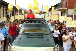 Pueblo católico de El Sauce recibe con júbilo al Cardenal Brenes