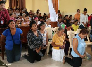 Pueblo católico de El Sauce recibe con júbilo al Cardenal Brenes