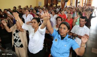 Pueblo católico de El Sauce recibe con júbilo al Cardenal Brenes