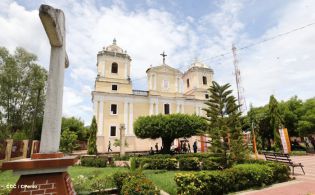 Pueblo católico de El Sauce recibe con júbilo al Cardenal Brenes