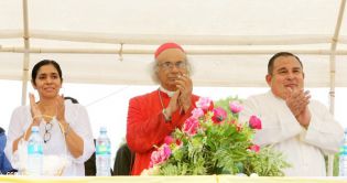 Pueblo católico de El Sauce recibe con júbilo al Cardenal Brenes