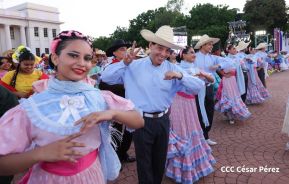 Realizan acto en conmemoración del 129 aniversario del natalicio de nuestro Valiente General Augusto Sandino