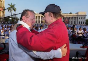 Realizan acto en conmemoración del 129 aniversario del natalicio de nuestro Valiente General Augusto Sandino