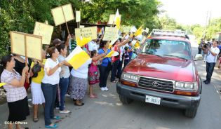 Pueblo católico de El Sauce recibe con júbilo al Cardenal Brenes