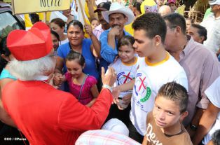 Pueblo católico de El Sauce recibe con júbilo al Cardenal Brenes