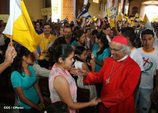 Pueblo católico de El Sauce recibe con júbilo al Cardenal Brenes