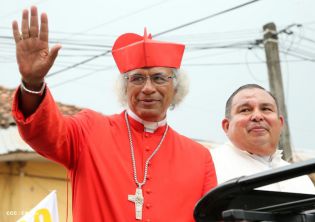 Pueblo católico de El Sauce recibe con júbilo al Cardenal Brenes