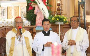 Pueblo católico de El Sauce recibe con júbilo al Cardenal Brenes