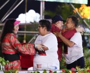 Acto en celebración acto de la entrega de buses de China a transportistas de Managua