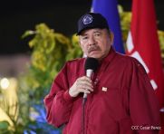 Acto en celebración acto de la entrega de buses de China a transportistas de Managua