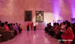 Nicaragua Diseña realiza  pasarela dedicada a la Madres 