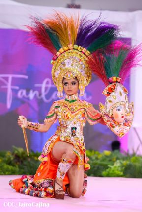 Derroche de bellezas en Competencia de Trajes de Fantasía de Miss Teen 2024