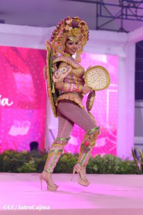 Derroche de bellezas en Competencia de Trajes de Fantasía de Miss Teen 2024