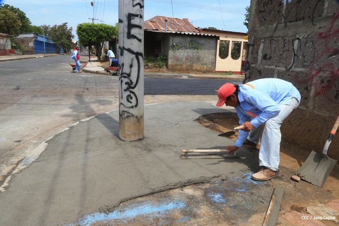 Arranca Plan de Mejoramiento de Andenes y Calles