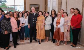 Así celebran en Nicaragua la Fiesta Nacional por el Día de Rusia	