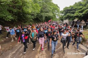 ¡Un Pueblo Unido Jamás Será Vencido! Caminata hacia la Hacienda El Vapor en honor a los Héroes y Mártires