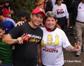 ¡Un Pueblo Unido Jamás Será Vencido! Caminata hacia la Hacienda El Vapor en honor a los Héroes y Mártires