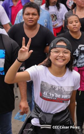 ¡Un Pueblo Unido Jamás Será Vencido! Caminata hacia la Hacienda El Vapor en honor a los Héroes y Mártires