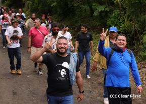 ¡Un Pueblo Unido Jamás Será Vencido! Caminata hacia la Hacienda El Vapor en honor a los Héroes y Mártires