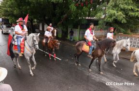 ¡Un Pueblo Unido Jamás Será Vencido! Caminata hacia la Hacienda El Vapor en honor a los Héroes y Mártires