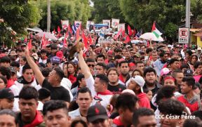 ¡Un Pueblo Unido Jamás Será Vencido! Caminata hacia la Hacienda El Vapor en honor a los Héroes y Mártires