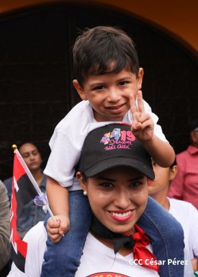 ¡Un Pueblo Unido Jamás Será Vencido! Caminata hacia la Hacienda El Vapor en honor a los Héroes y Mártires