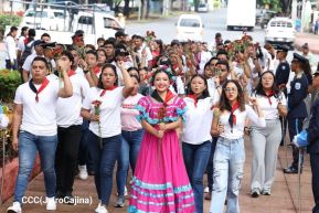 Nicaragua rinde honores al Comandante Carlos Fonseca Amador a 88 años de su natalicio 