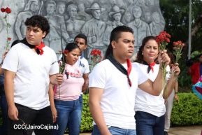 Nicaragua rinde honores al Comandante Carlos Fonseca Amador a 88 años de su natalicio 