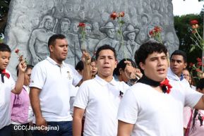 Nicaragua rinde honores al Comandante Carlos Fonseca Amador a 88 años de su natalicio 