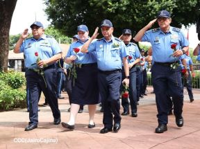 Nicaragua rinde honores al Comandante Carlos Fonseca Amador a 88 años de su natalicio 