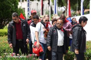 Nicaragua rinde honores al Comandante Carlos Fonseca Amador a 88 años de su natalicio 