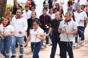Nicaragua rinde honores al Comandante Carlos Fonseca Amador a 88 años de su natalicio 