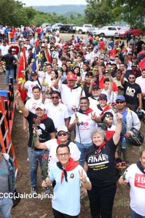 Familias de Occidente celebran 45 Años de liberación