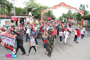Familias de Occidente celebran 45 Años de liberación